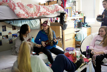 Dorm Life Tabor